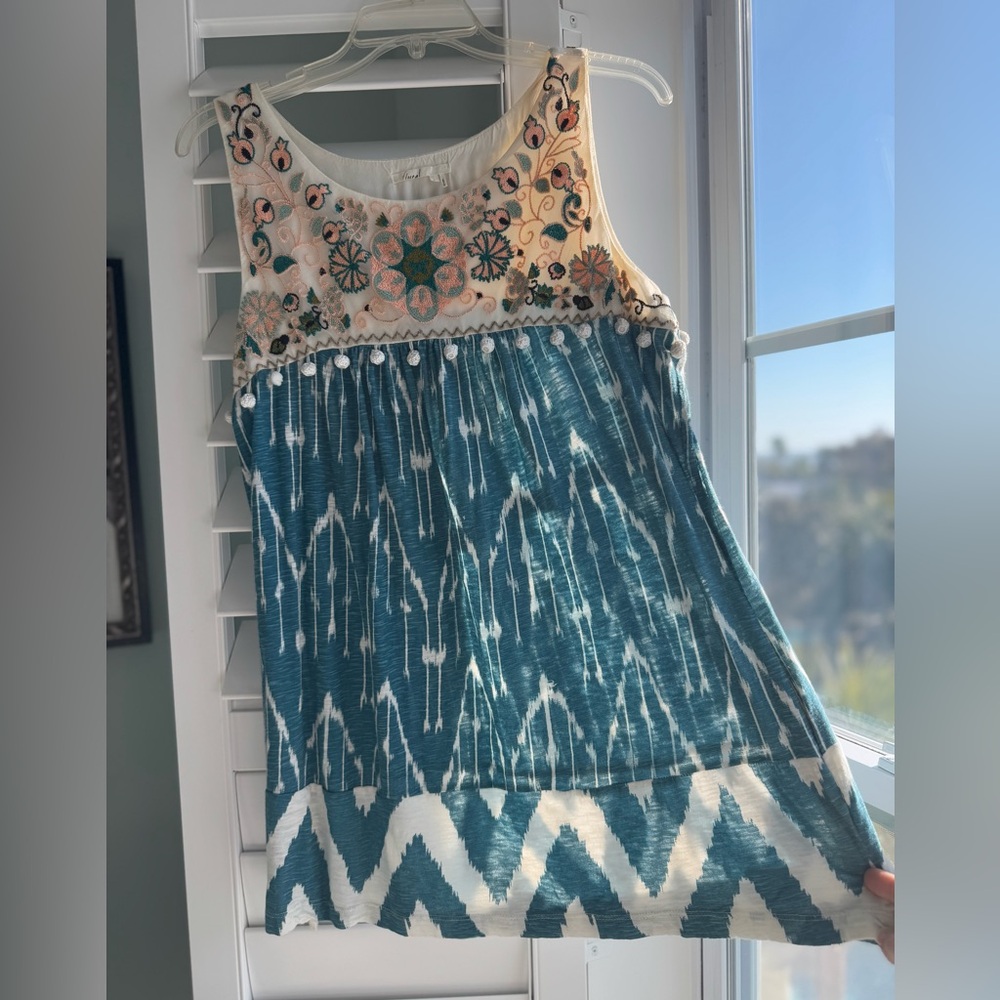 Anthropologie embroidered mini dress / tunic size small